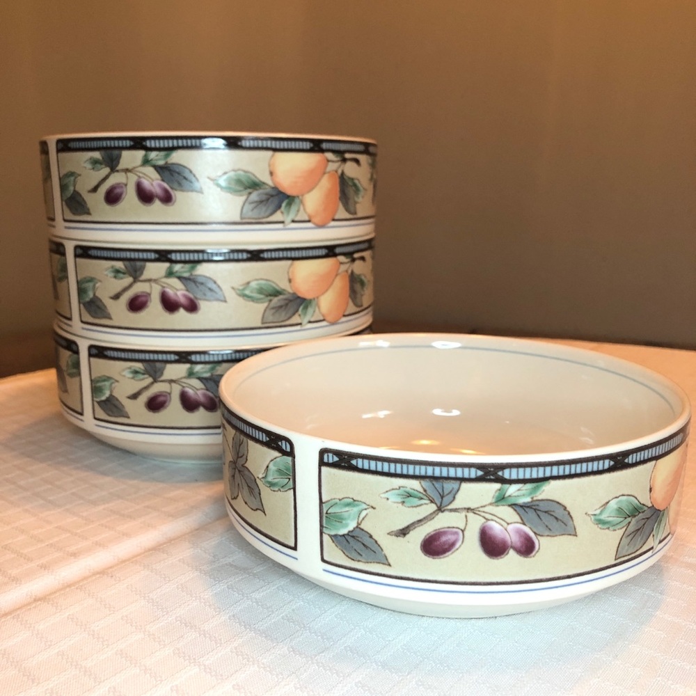 Mikasa Garden Harvest 6” bowls